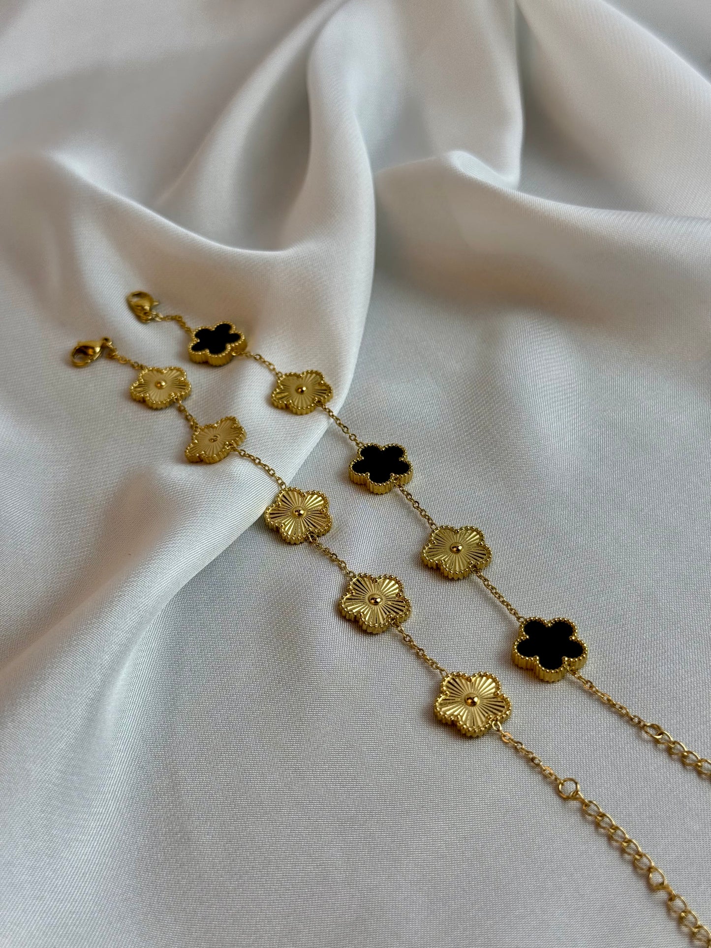 Five Leaf Clover Bracelet Gold - Lucky Bracelet