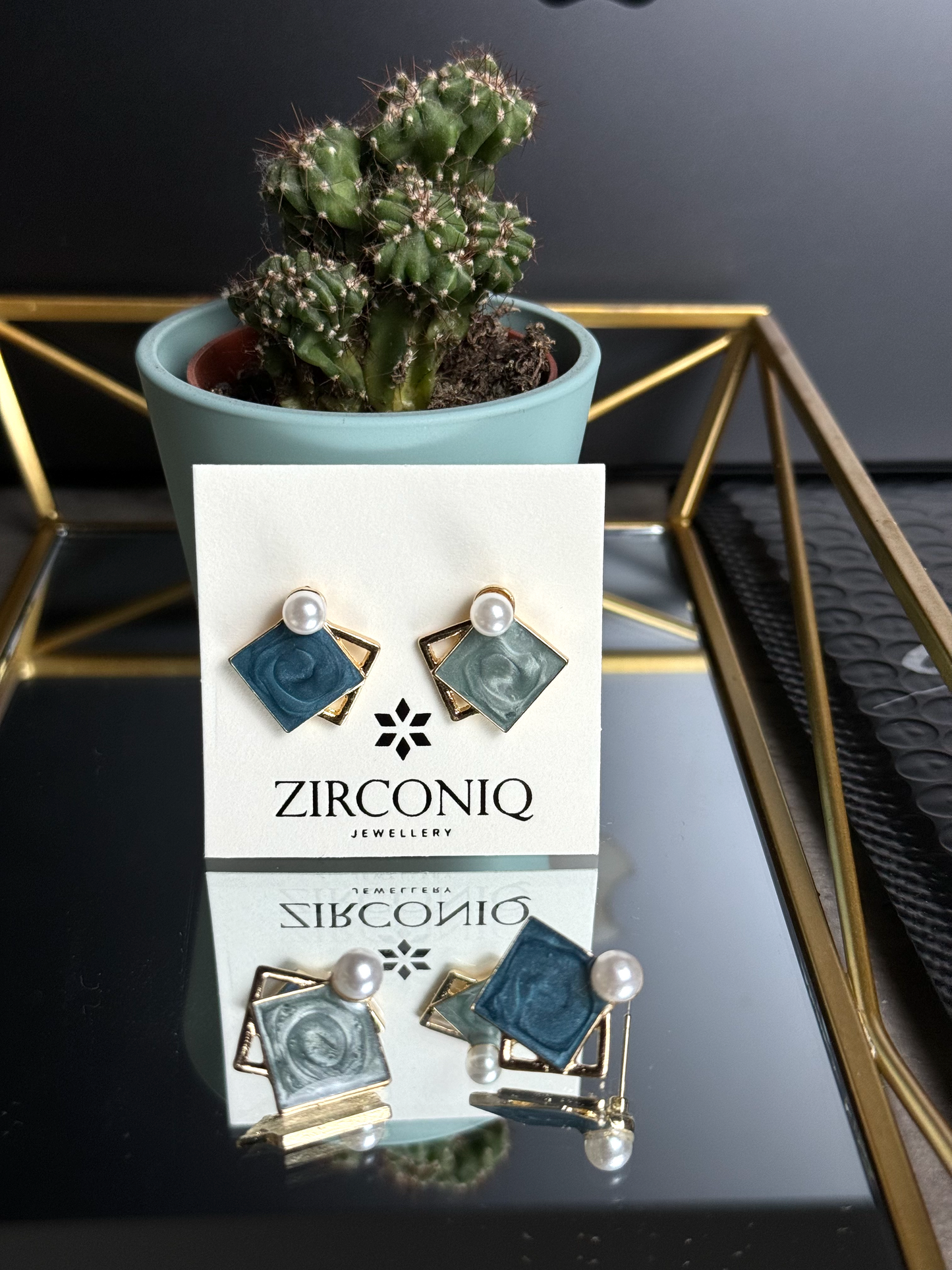Elegant Blue Enamel Square Pearl Stud