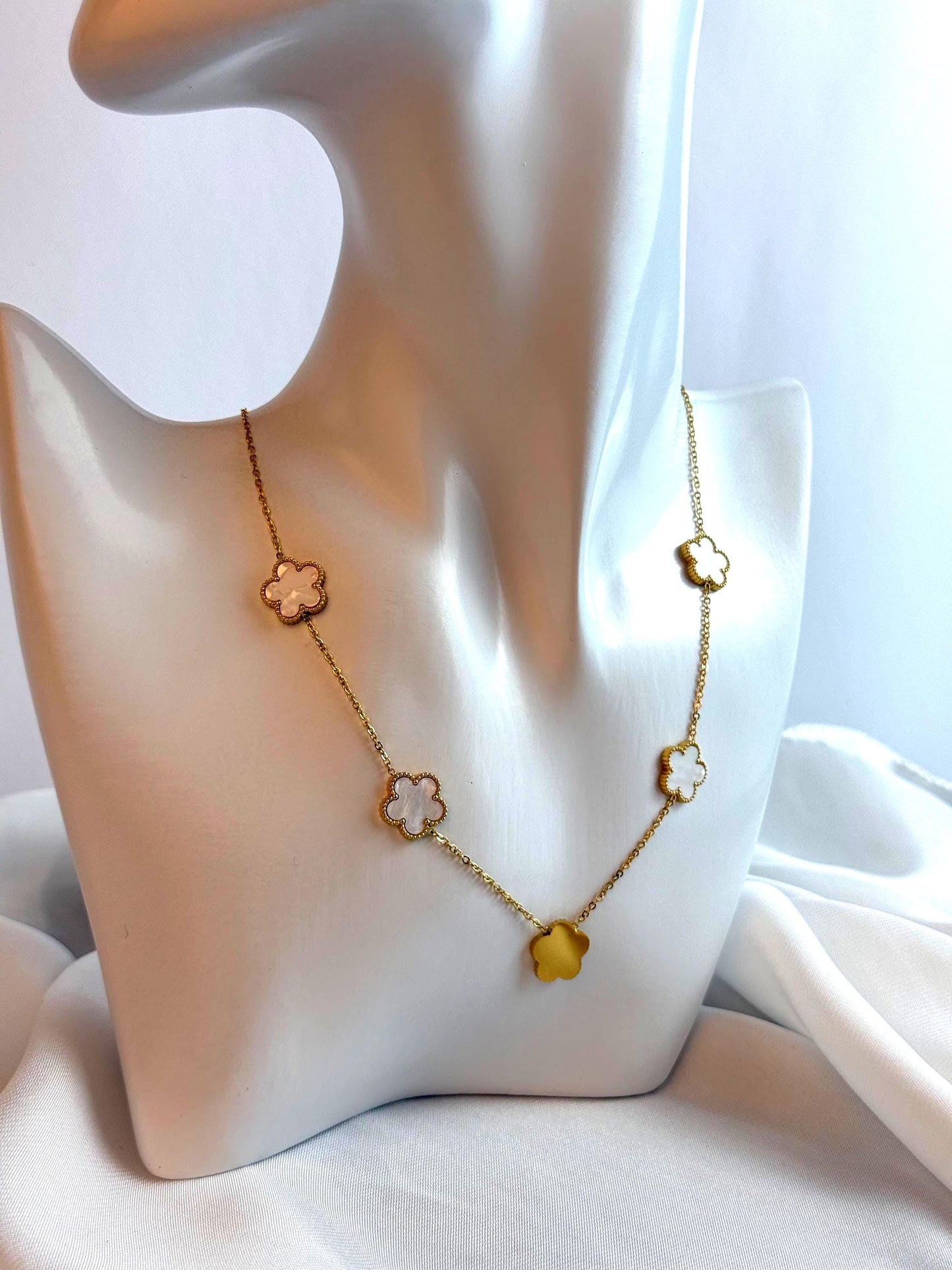 Five Leaf Clover Necklace - Lucky Necklace