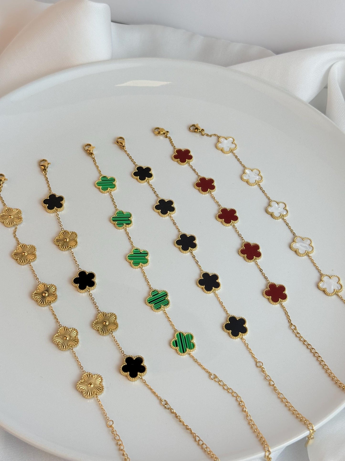 Five Leaf Clover Bracelet Gold - Lucky Bracelet