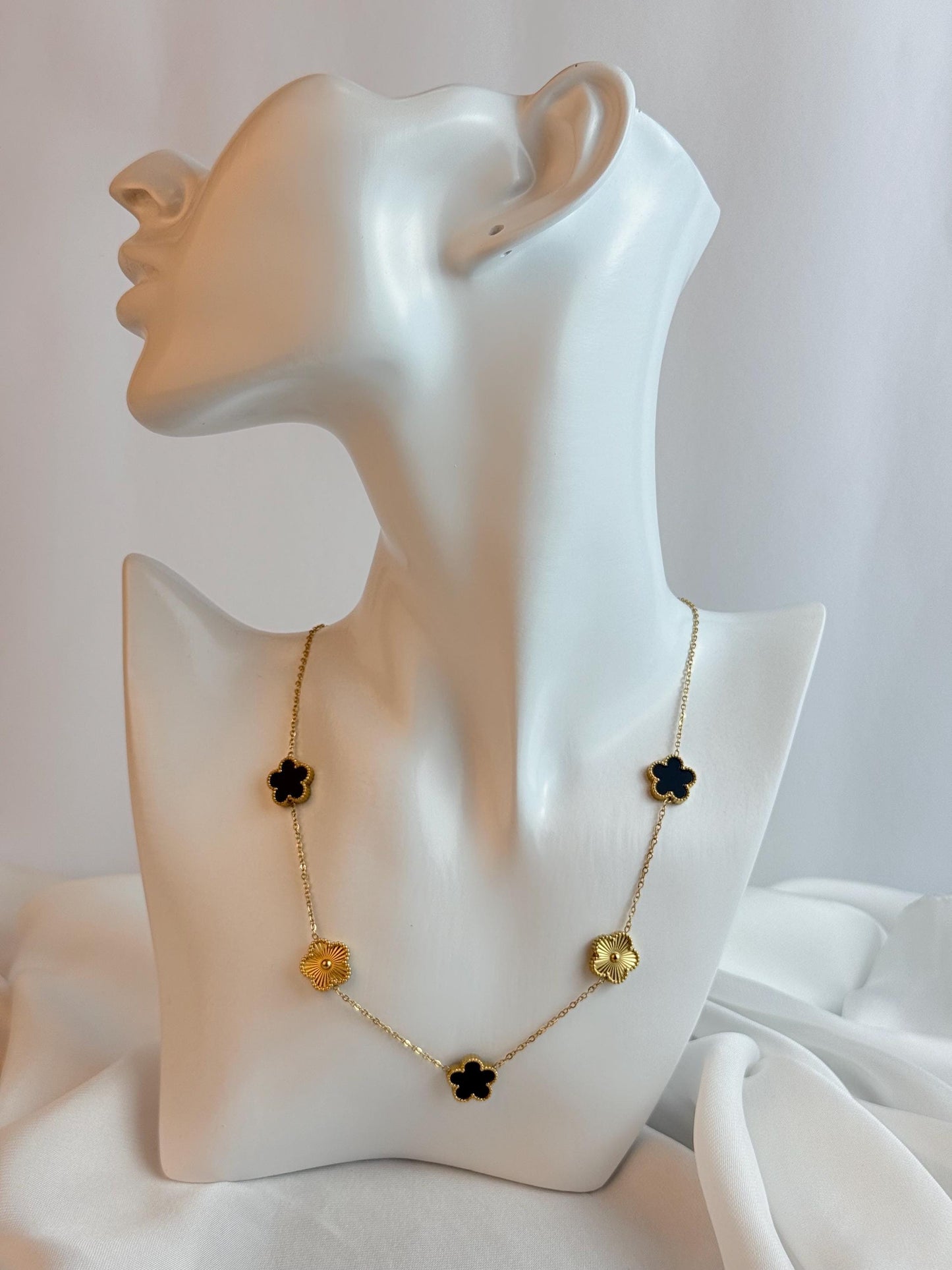 Five Leaf Clover Necklace - Lucky Necklace