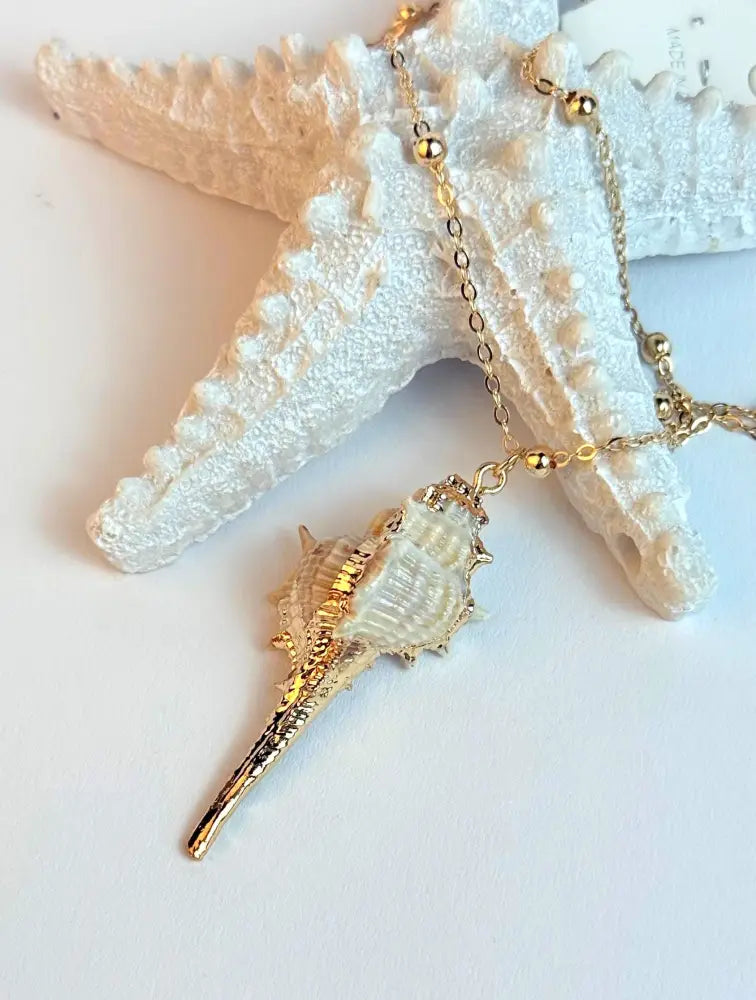 Large Gold Natural Shell necklace